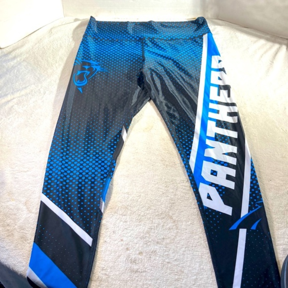 Carolina Panthers NFL Team Logo Colored Unisex Leggings